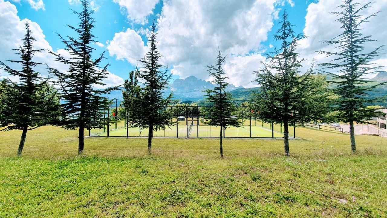 Pena Sabocos II Apartamento Turistico Panticosa Bagian luar foto